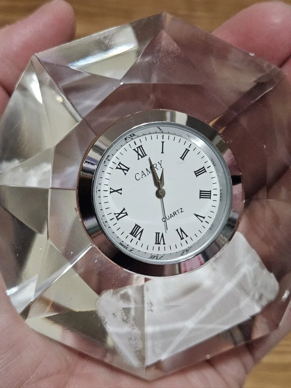 Camry Quartz Crystal Table Clock